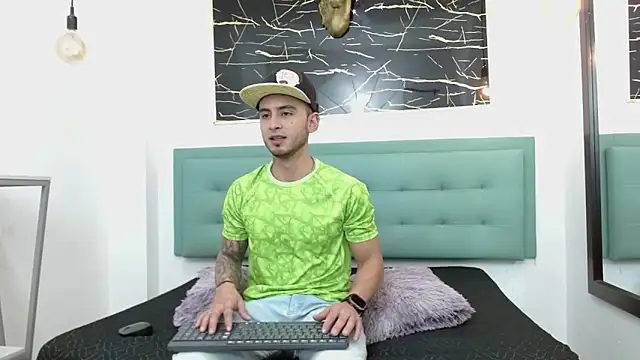 PowerLustX online show from 06-01-26, 03:18