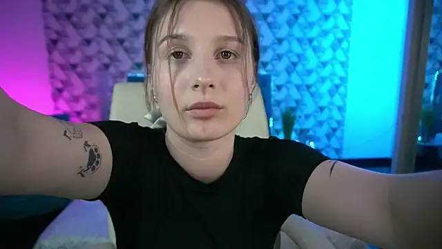 VikVikLove online show from 05-20-26, 12:57
