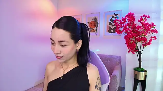 Rainy doll online show from 05-20-26, 11:07
