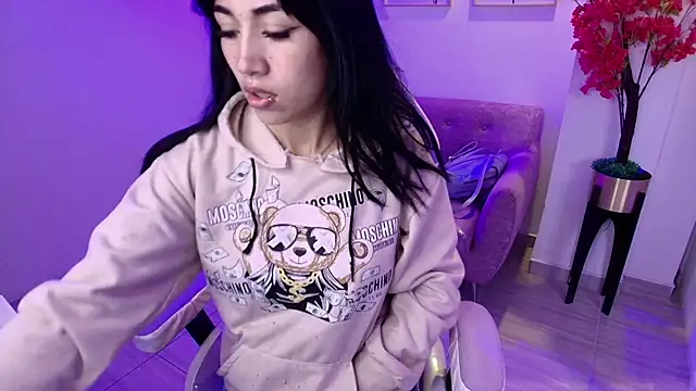Rainy doll online show from 06-12-26, 12:03