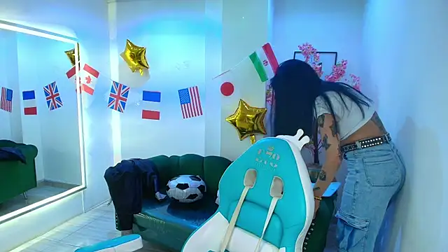 Rainy doll online show from 06-24-26, 06:17