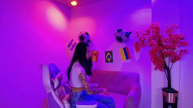 Rainy doll online show from 06-26-26, 12:00