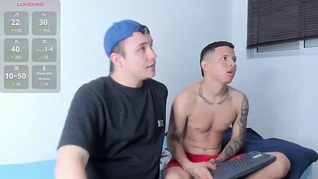 Steven and Benji online show from 04-08-26, 11:33