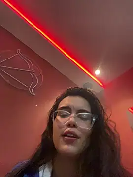 Snapshot of Freya1104 chatting on 07-17-26, 01:19 Freya1104 online show from 07-17-26, 01:19
