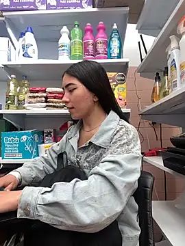 AMBERBUNNY  online show from 06-16-26, 01:55