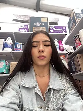 AMBERBUNNY  online show from 06-28-26, 06:36