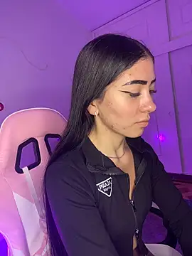 AMBERBUNNY  online show from 04-18-26, 01:02