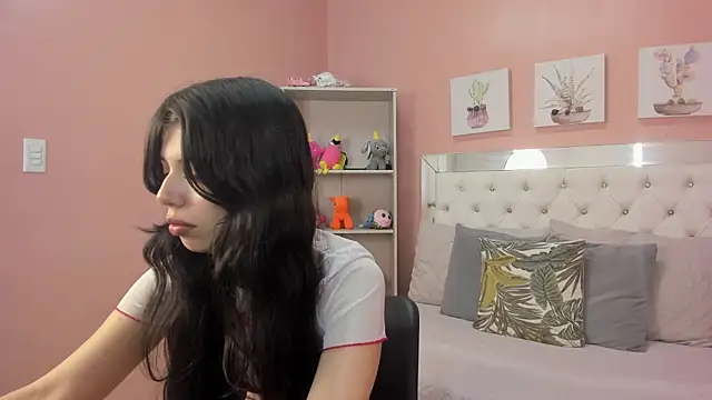 Sophie Copers online show from 05-15-26, 07:45