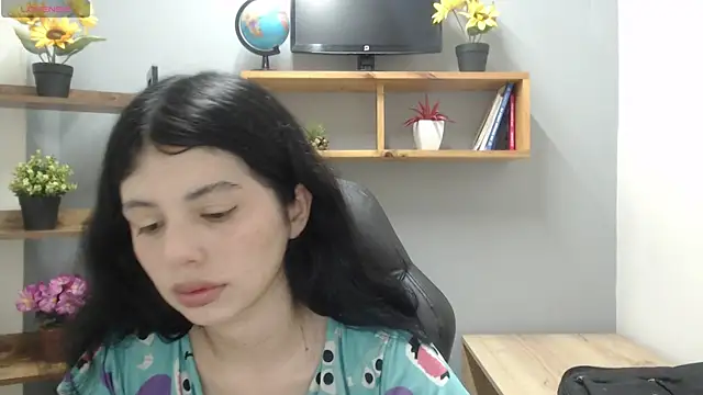 Sophie Copers online show from 06-14-26, 02:51