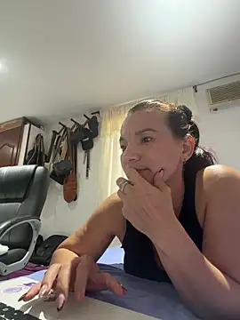 valery fitt online show from 04-21-26, 10:38
