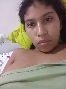 Snapshot of Sea_Hot chatting on 06-19-26, 04:18 Sea Hot online show from 06-19-26, 04:18