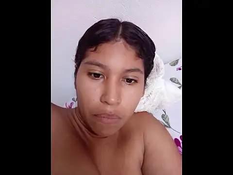 Snapshot of Sea_Hot chatting on 06-17-26, 06:18 Sea Hot online show from 06-17-26, 06:18