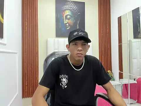 Alexander villa  online show from 04-07-26, 11:50