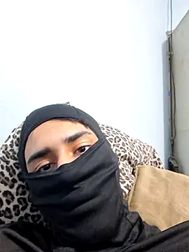 Frankito56 online show from 04-11-26, 04:31