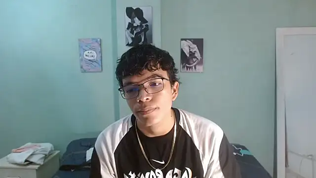 white boy78 online show from 04-08-26, 07:26