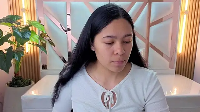 danay tp online show from 04-15-26, 07:51