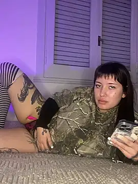 cherryxxox online show from 07-01-26, 04:13