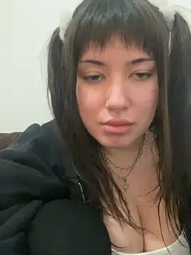 cherryxxox online show from 07-08-26, 08:53
