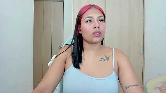 AGATTA0 online show from 06-06-26, 06:57