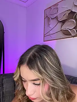 AmyRusso online show from 04-22-26, 12:50