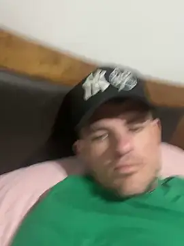 Aussieafterdark online show from 04-26-26, 04:59