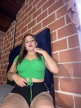jade06  online show from 05-21-26, 01:14