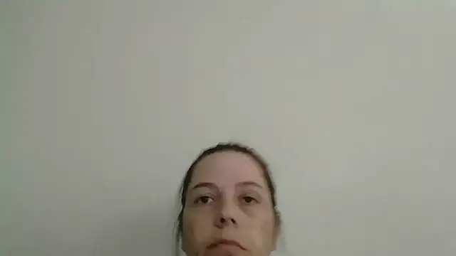 lily1982 online show from 04-30-26, 06:37