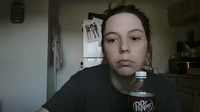 lily1982 online show from 05-13-26, 10:06