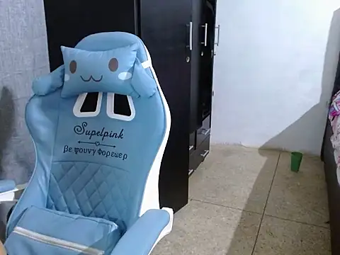 nathasha Angi online show from 04-12-26, 03:43