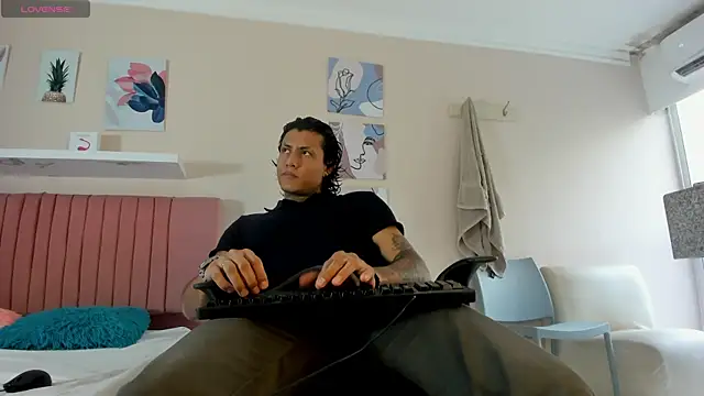 Damian Romanoff online show from 05-10-26, 07:16
