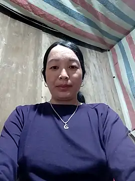 vanlucky2 online show from 04-23-26, 01:35