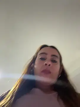 Natigoonzalez online show from 05-02-26, 02:17