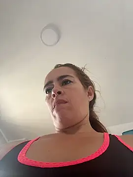 Natigoonzalez online show from 05-28-26, 08:04