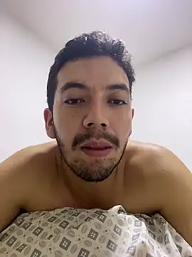 oskrarmop online show from 04-14-26, 03:33