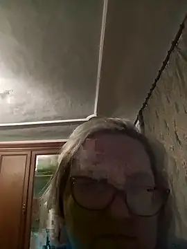 AureliaSky598 online show from 05-19-26, 05:53
