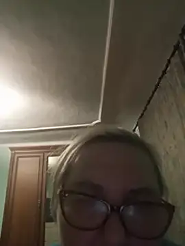 AureliaSky598 online show from 05-21-26, 06:16