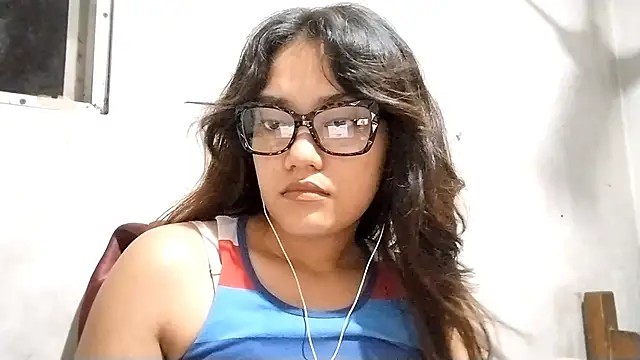 OliviaCarchi online show from 05-15-26, 10:24
