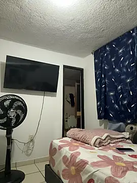 foxy gigi online show from 05-23-26, 12:42