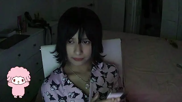 JustAStrangeGirl online show from 04-08-26, 11:50