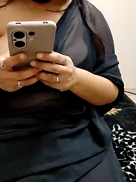 Aysha 69 online show from 06-14-26, 04:08