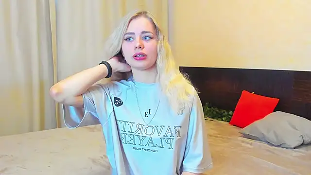 cute mey  online show from 06-05-26, 01:54
