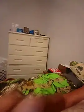 Harleyman0528 online show from 04-16-26, 04:13