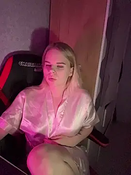 VioletEcho online show from 04-11-26, 08:45