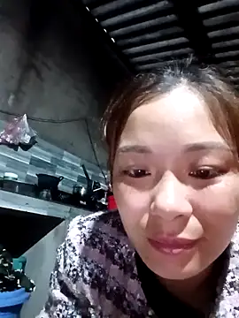 Snapshot of mia0033 chatting on 04-23-26, 11:16 mia0033 online show from 04-23-26, 11:16