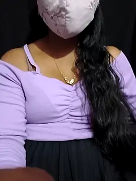 Snapshot of Jyothi_varma chatting on 04-11-26, 03:47 Jyothi varma online show from 04-11-26, 03:47