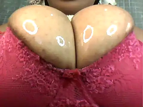megaboobsqueen online show from 07-05-26, 12:56