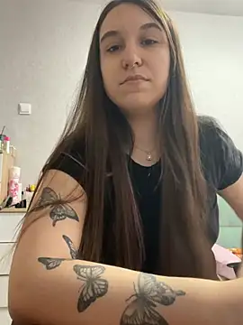 RiannaBrown online show from 04-17-26, 02:58