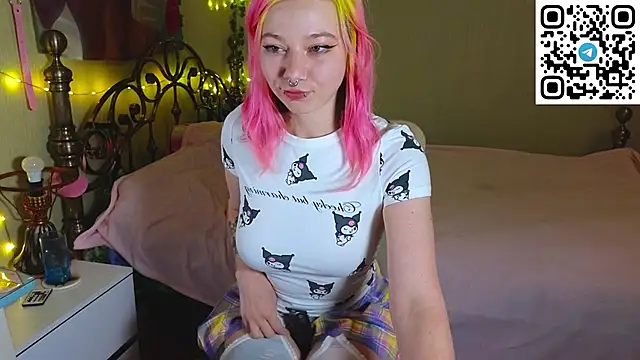 Sansarella online show from 11-20-25, 05:24