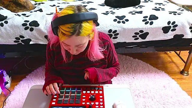 Sansarella online show from 01-18-26, 06:44