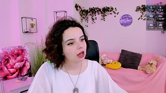 Snapshot of mia_mooon_ chatting on 06-26-26, 08:42 mia mooon online show from 06-26-26, 08:42